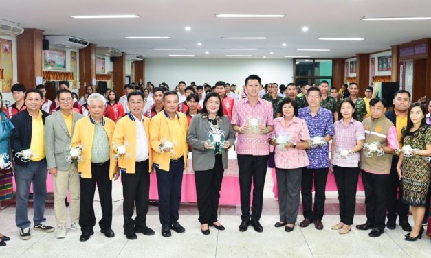 เทศบาลเมืองราชบุรีนำเยาวชนและทีมงานจังหวัดเพิ่มทักษะและสมรรถนะปัญญาประดิษฐ์ โชว์ฝีมือถ่ายภาพจากโดรน ส่งเสริมการท่องเที่ยว จ.ราชบุรี